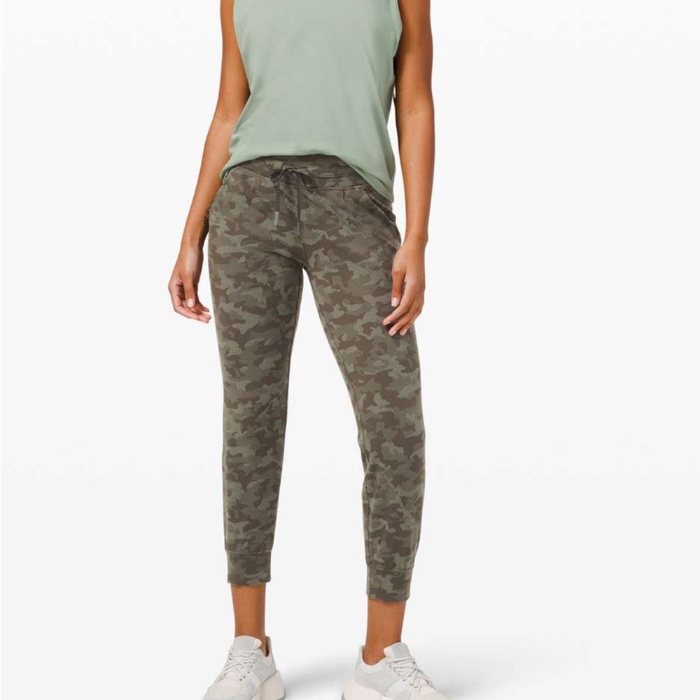 Lululemon ready to rulu joggers 29" Heritage Camo Dark Olive Green Twil 6 pants
